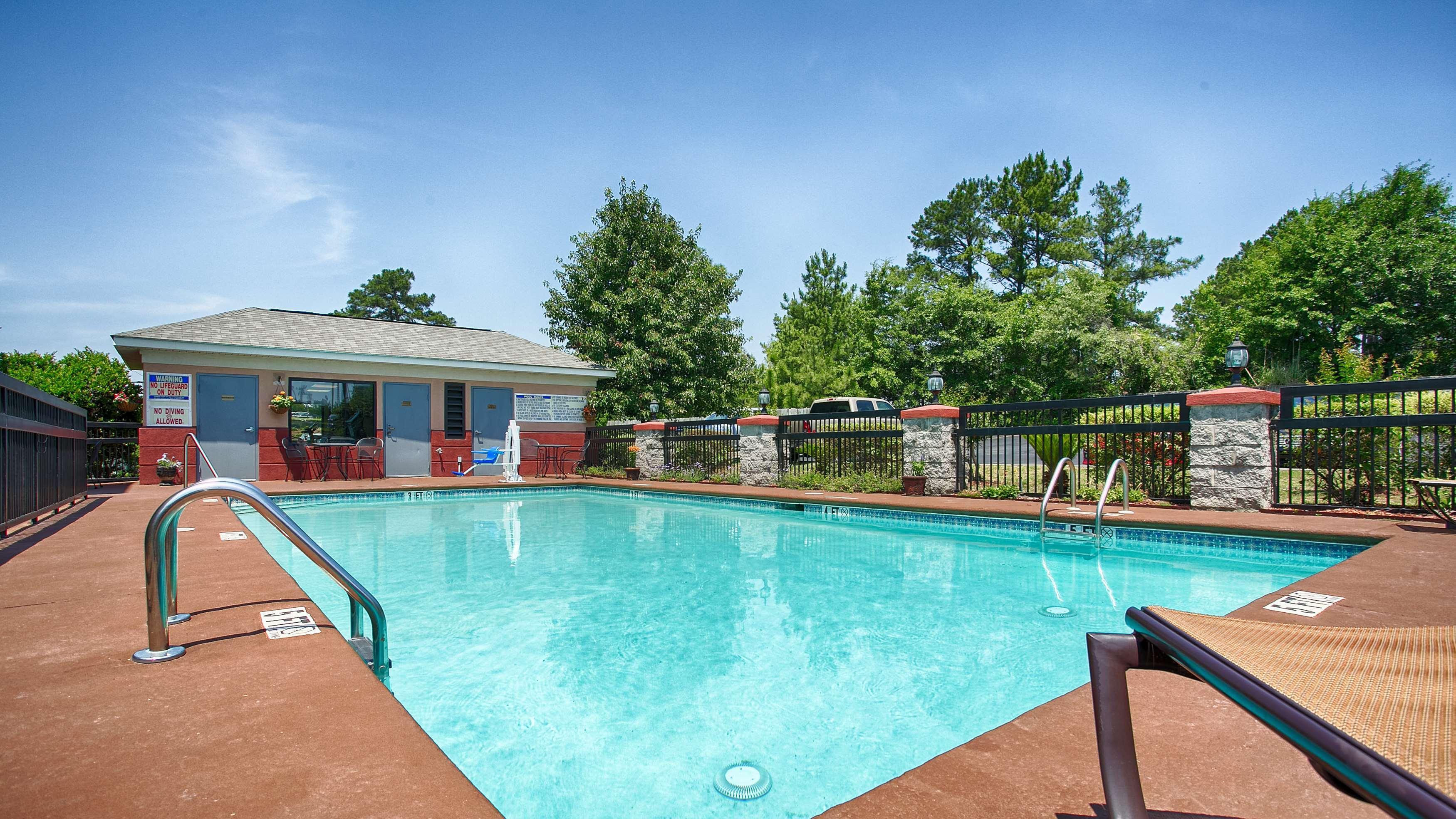 Best Western Augusta West Exterior foto